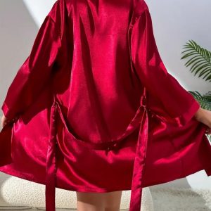 Bata cuello V, amarrar en la cintura