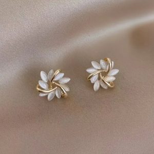 Aretes Flor Dorado