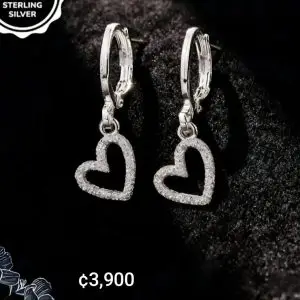 Aretes plateados corazon