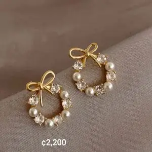 1 Par de Aretes con Forma de Mariposa | Ideales para Citas, Fiestas, Regalos para Seres Queridos, Acero Inoxidable 304 y Aleación de Zinc, Estilo Cute para Uso Diario