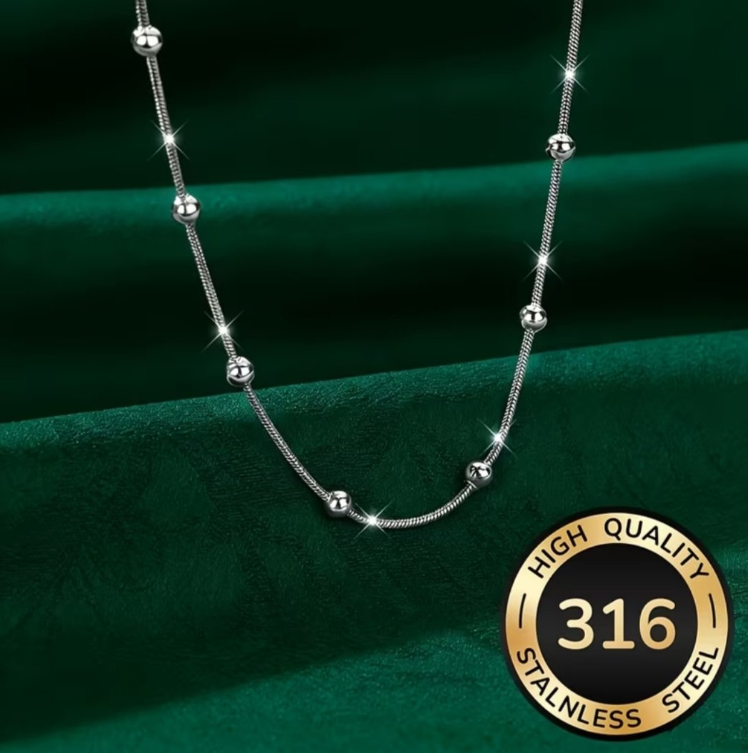 Collar con bolitas